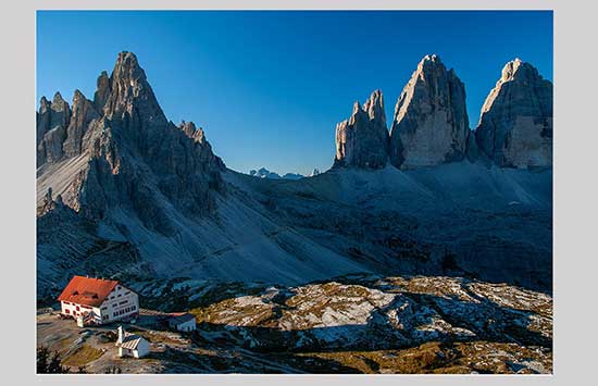 「イタリア トレチーメとロカテッリ小屋」